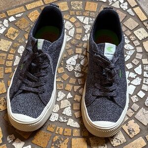 Cariuma Charcoal and White Sneakers